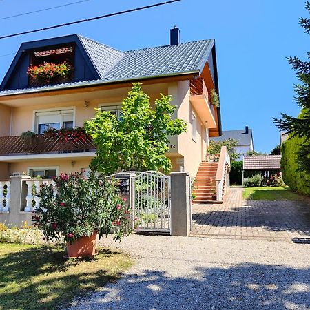 Viola House Heviz Exterior foto