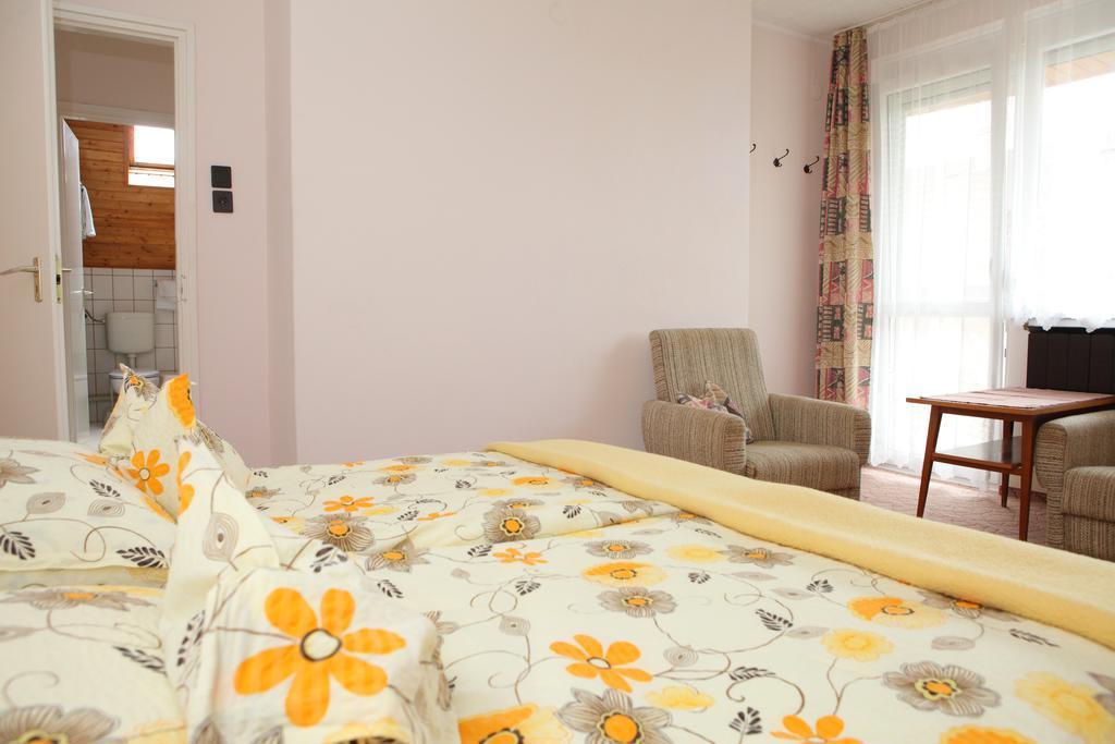Viola House Heviz Quarto foto